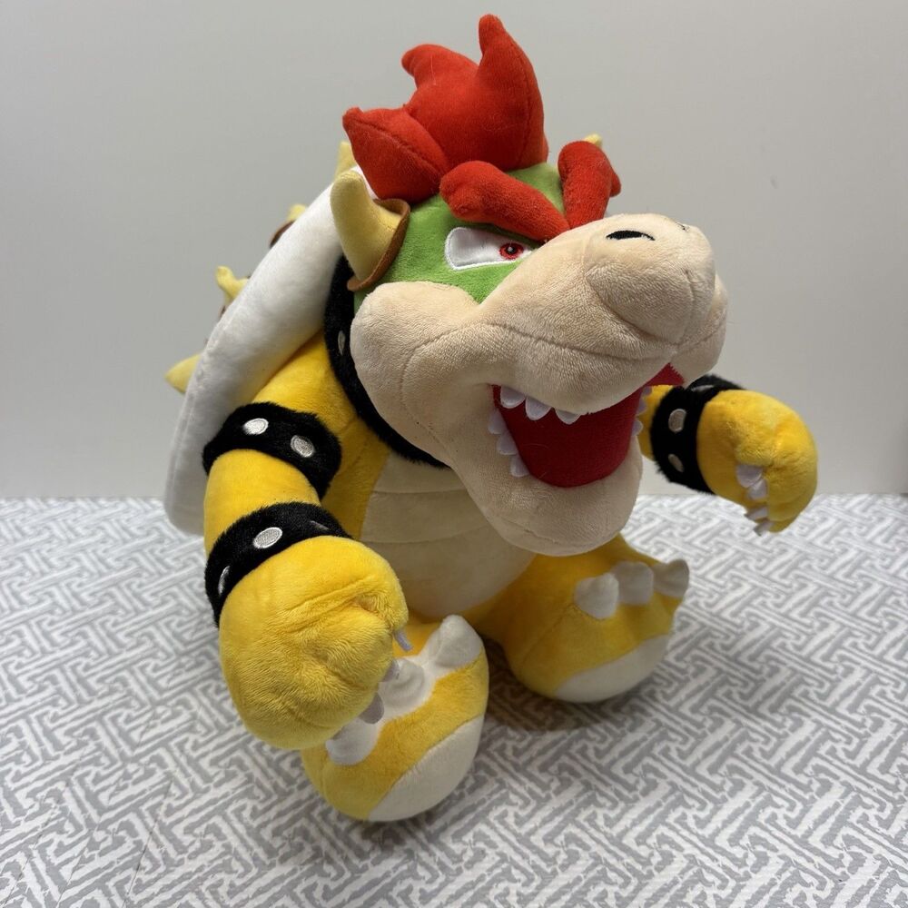 Authentic Super Nintendo World Bowser Plush Universal Studios 11 Inches Stuffed